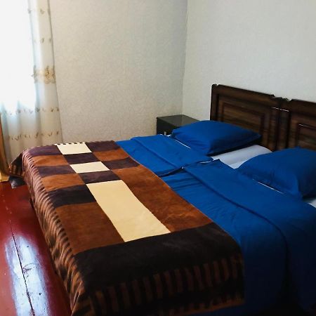 Butichi Guest House Chiatura Esterno foto