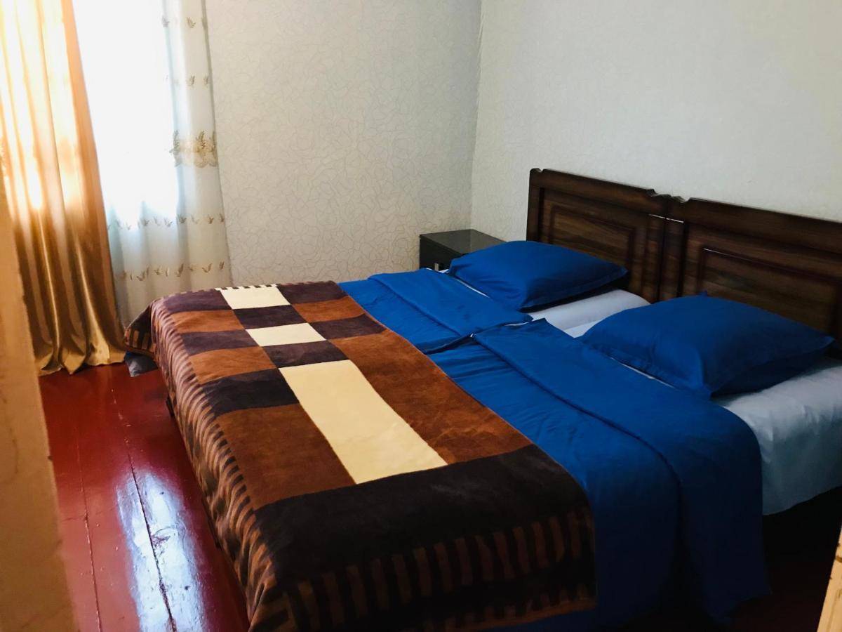 Butichi Guest House Chiatura Esterno foto