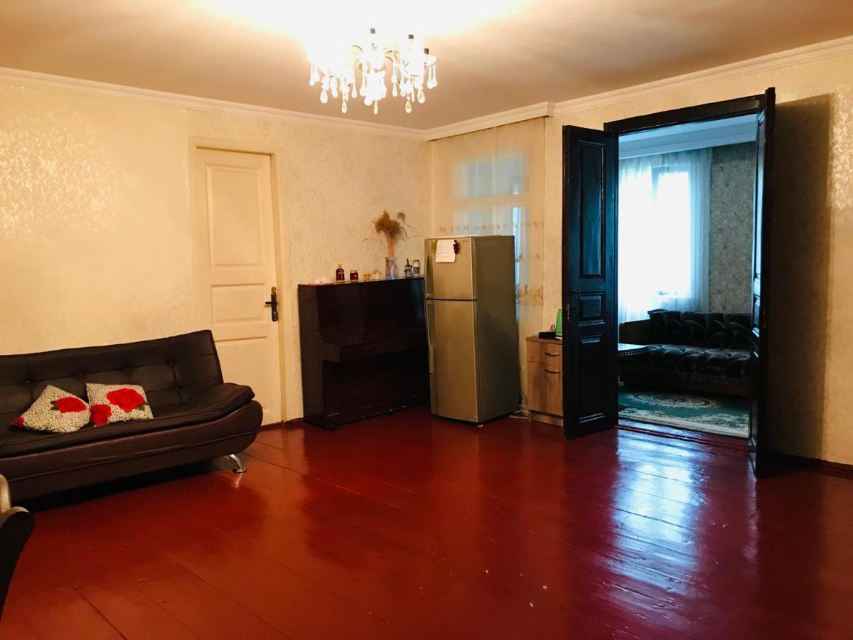 Butichi Guest House Chiatura Esterno foto