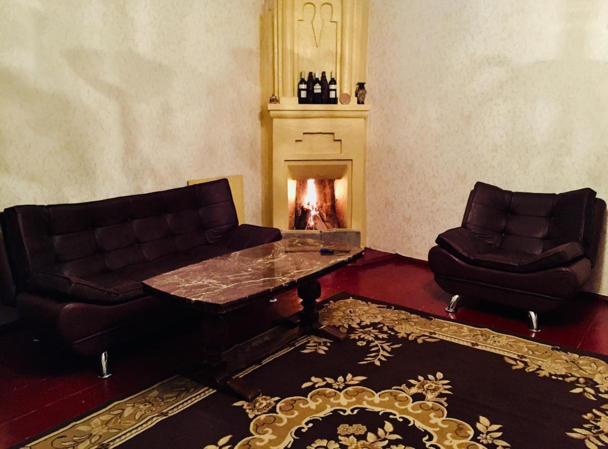 Butichi Guest House Chiatura Esterno foto